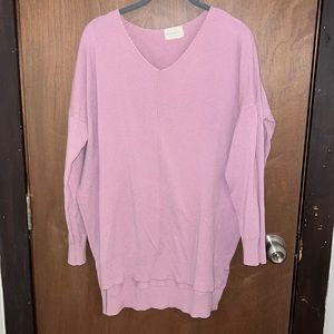 Dreamers lilac sweater Sz M/L 💜